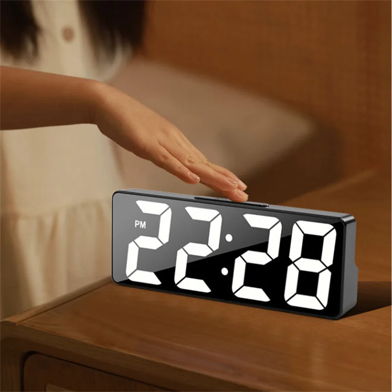 🕰️ Latest Digital Clock LED Alarm Clock with Temperature Display 🌡️ – Adjustable Brightness & Dual Alarm ⏰